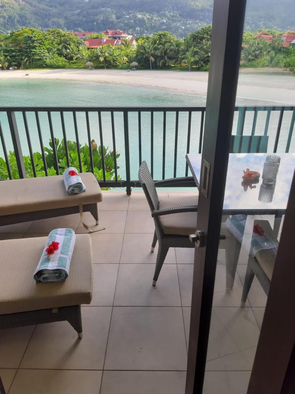 Cocoon Apartment فيكتوريا المظهر الخارجي الصورة